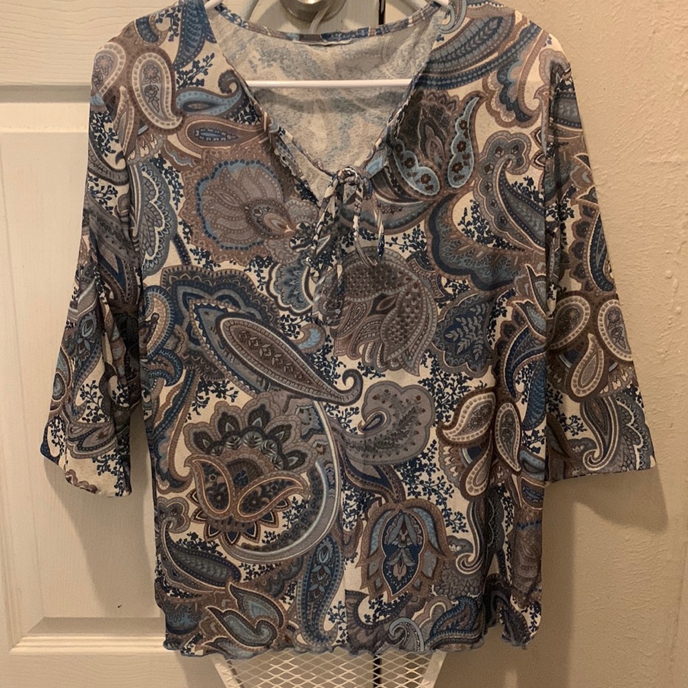 Pretty Paisley Print Blouse